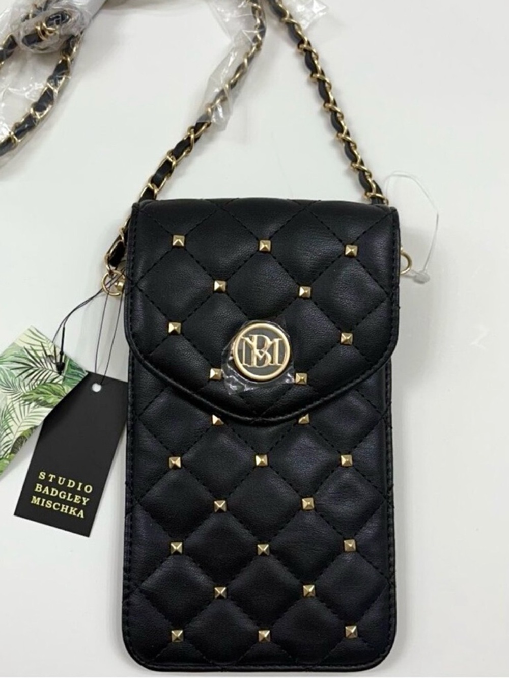 NWT Badgley Mischka Diamond Quilted Phone Case Crossbody Bag